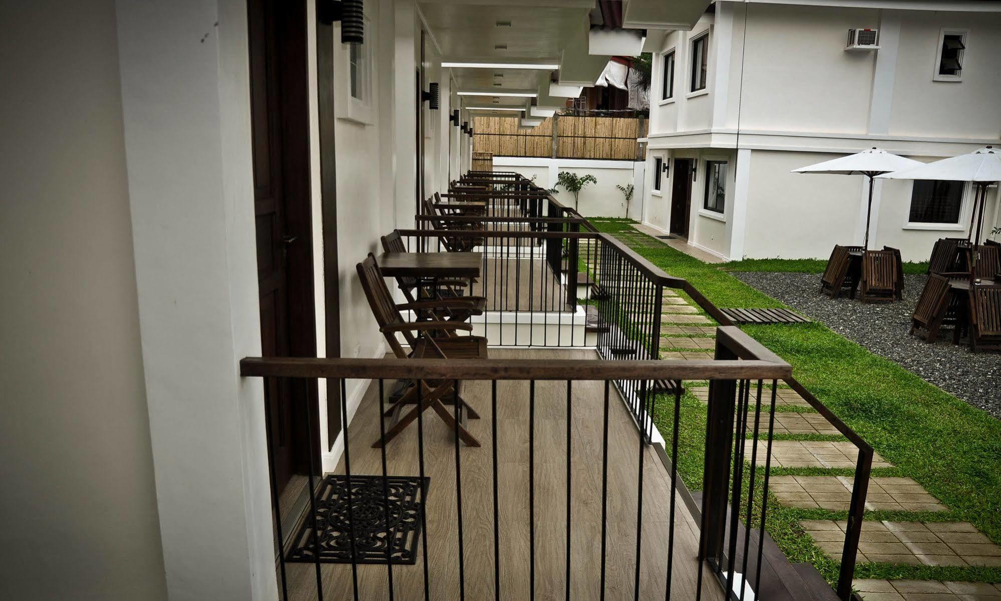 Cleon Villas Pension Puerto Princesa Екстериор снимка